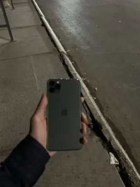 Iphone 11pro max 512/gb ZA region obmen