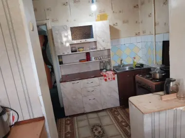 Qizlarga bezmakler,bezhazayka,sherikliga,buyuk ipak yoli metro tarfda
