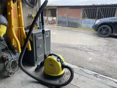 Karcher VC 6 оригинал Germany б/у в хорошем состоянии