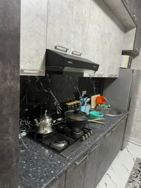 SHerikchilikga 2 ta qiz kerak
