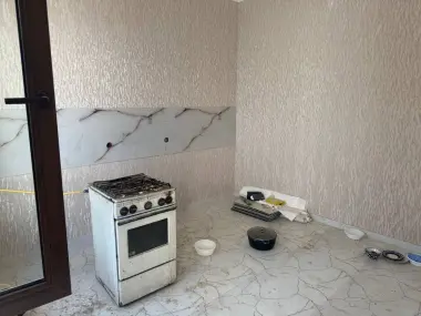 Продаётся дом 3 сот. Селхоз Универ