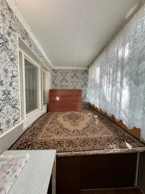 Kvartira qizlarga