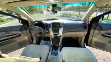 Продаю Lexus RX350
