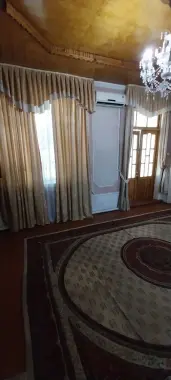Talaba bollaga sheriklikka Uchastka 700som.Eski shaxar.Chorsu bozor