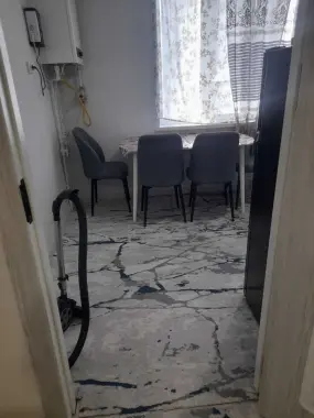 Qizlar uchun kvartira toza ozoda qizlarni olamiz uy yengi