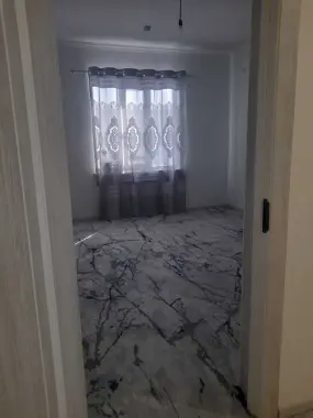Qizlar uchun kvartira toza ozoda qizlarni olamiz uy yengi