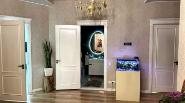 Nukusskaya , Yakkasaray . 4 xonali 155m2 kvartira sotiladi