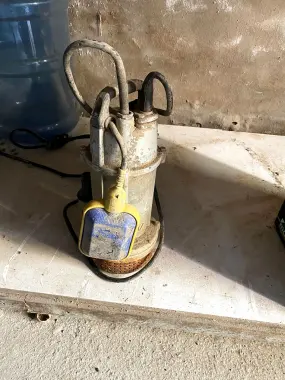 Электромоторы для закачивания воды из скважины