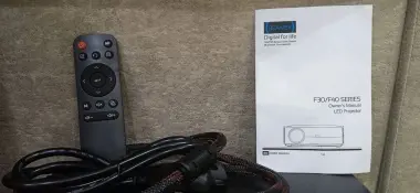 Проектор новый