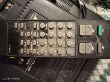 Телевизор Dewoo DMQ-2049 б/у