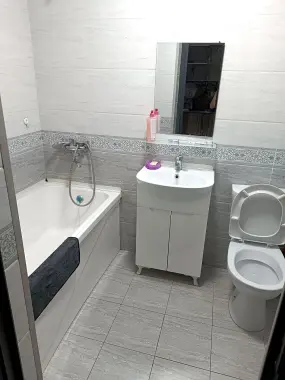 Ижарага хона кизларга