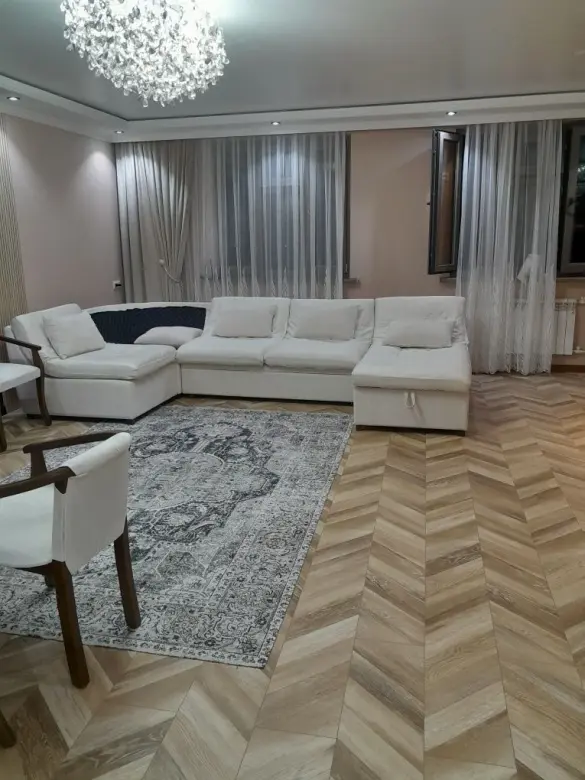 Продажа 4 комнатный квартиры