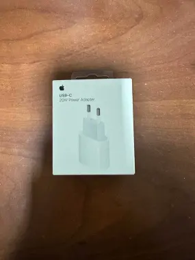 Зарядка iPhone (Adapter) 20 w + USB-C charge cable (1 m) комплект