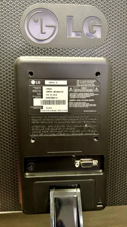 Продается монитор LG 19M38A-B